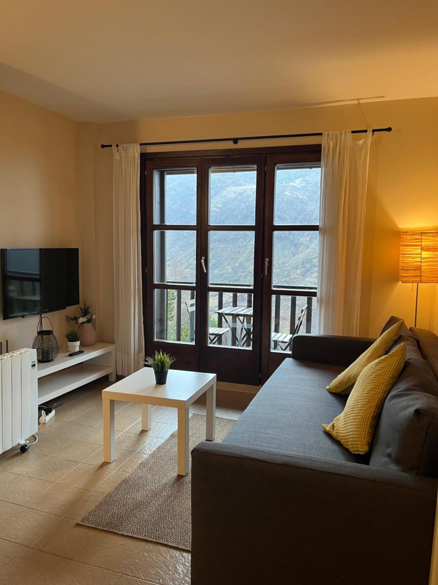 Roxy House - Apartamento A Pie De Pistas De Эспот Экстерьер фото